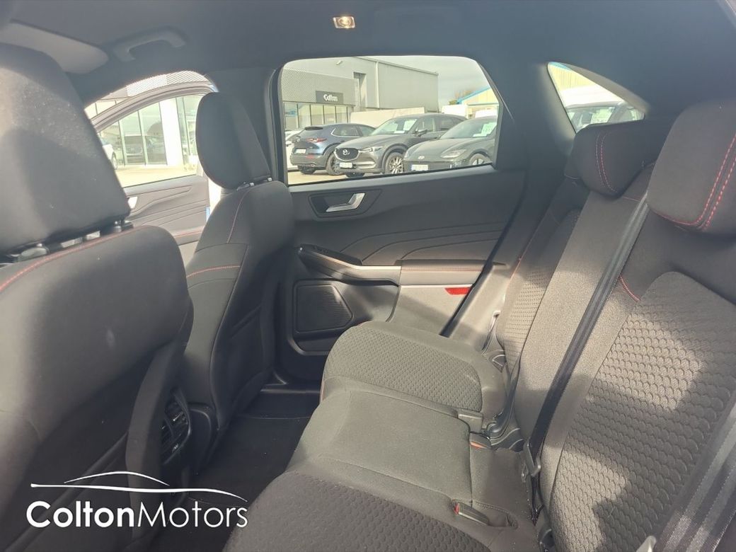 2025 Ford Kuga