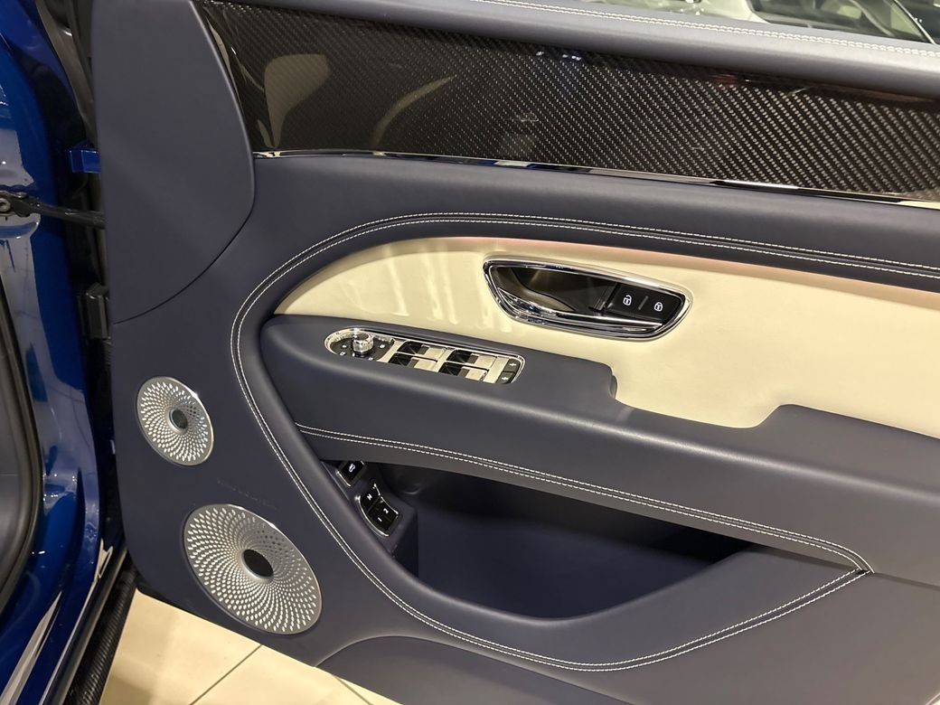 2025 Bentley Bentayga