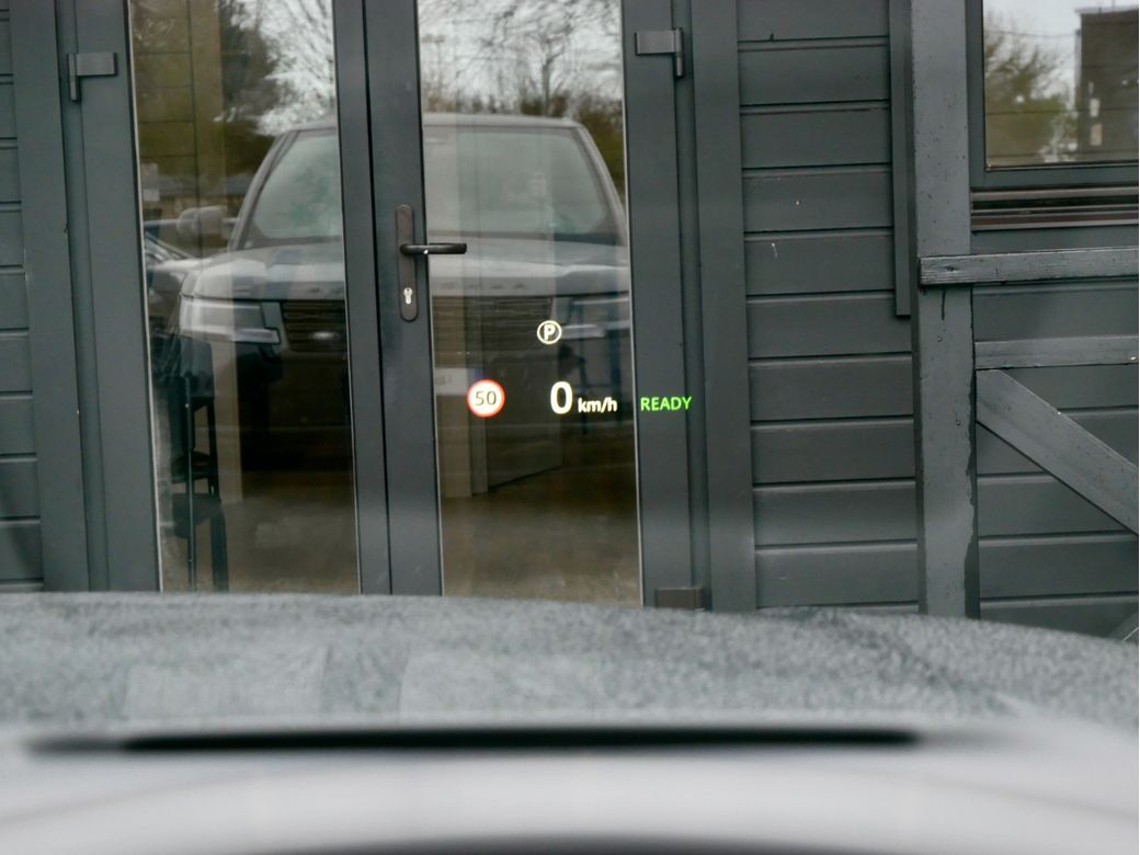 2025 Land Rover Range Rover