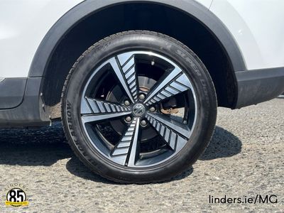 2022 MG ZS