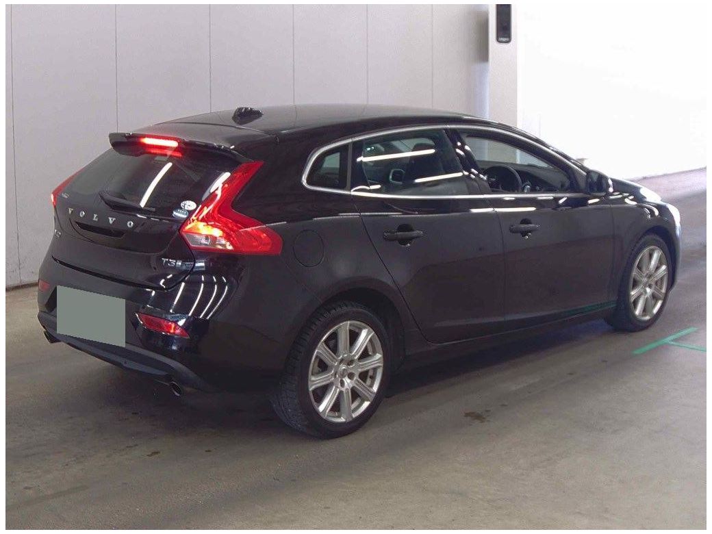 2016 Volvo V40