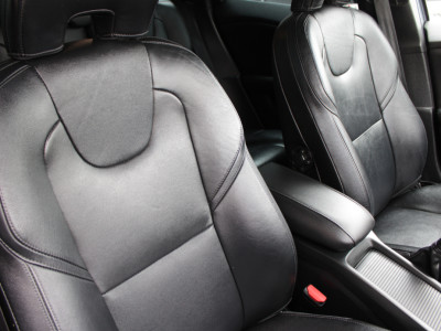 2016 Volvo V40