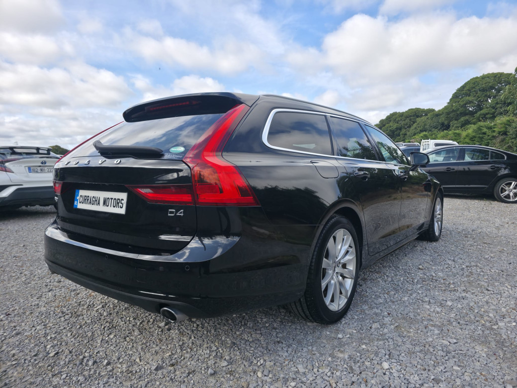 2020 Volvo V90