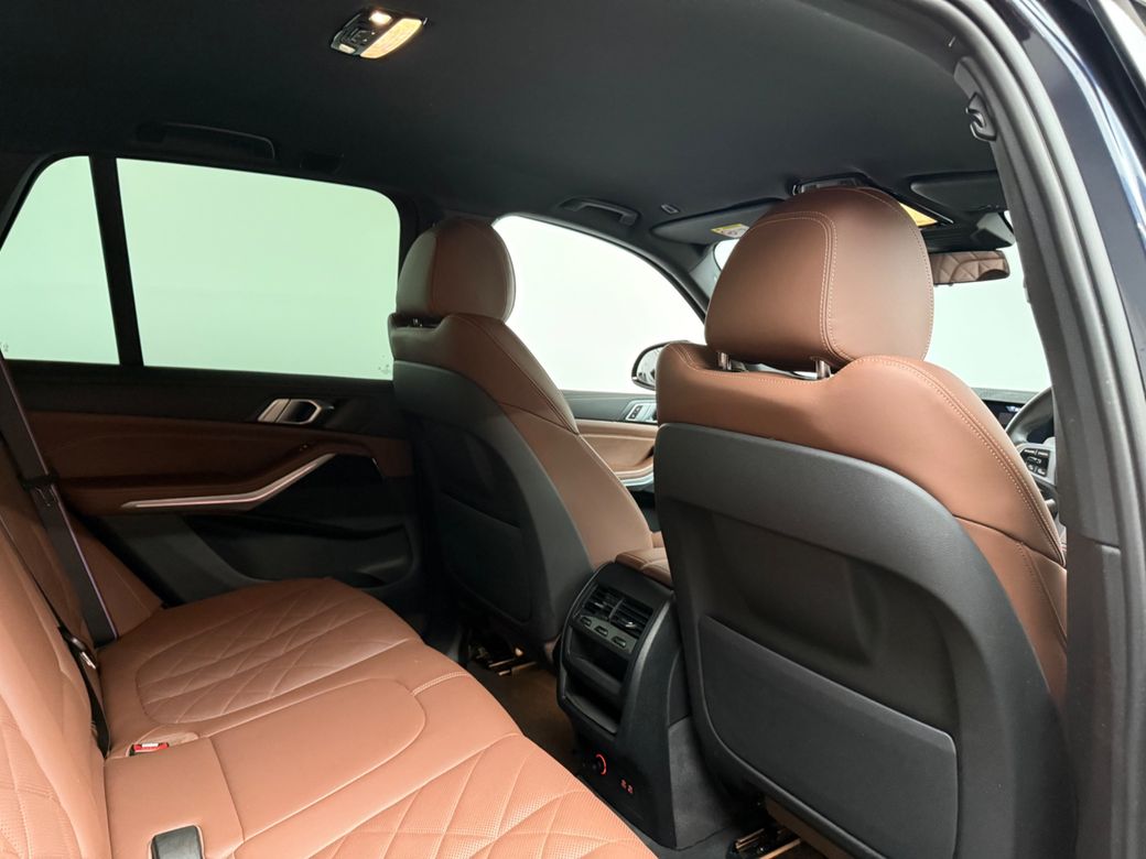 2023 BMW X5