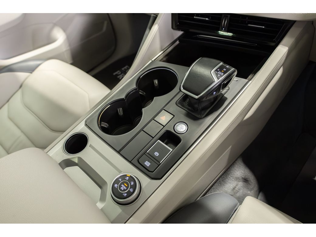 2020 Volkswagen Touareg