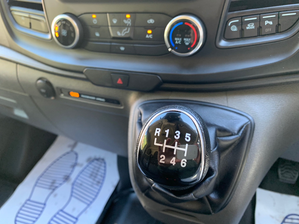 2022 Ford Transit Custom