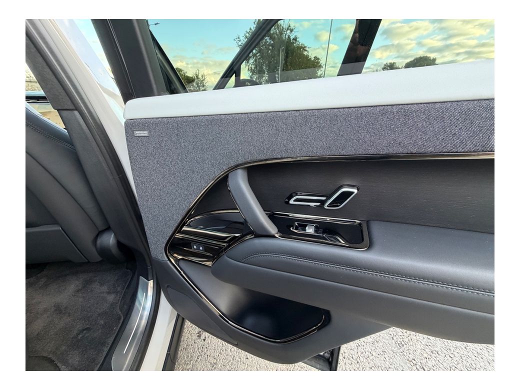 2024 Land Rover Range Rover Sport