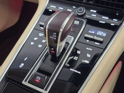 2021 Porsche Panamera
