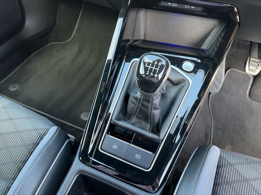 2024 Volkswagen Golf