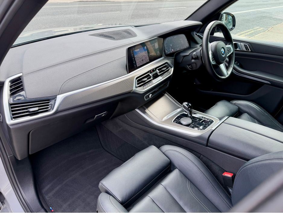 2022 BMW X5