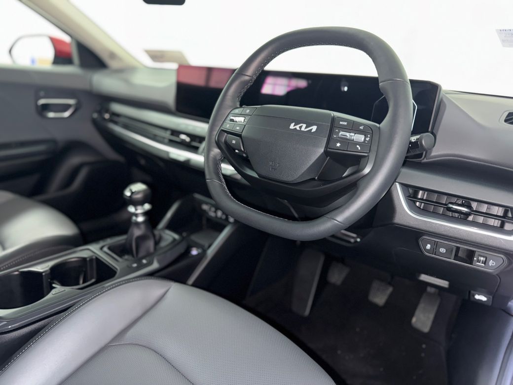 2026 Kia K4