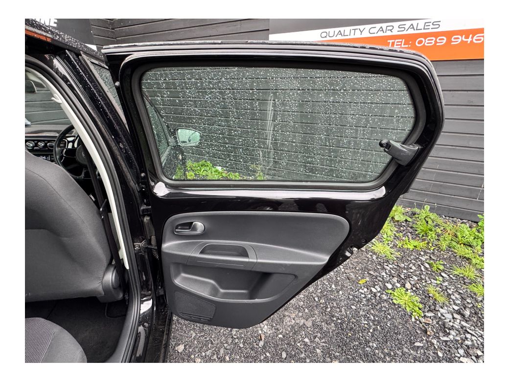 2014 Volkswagen up!