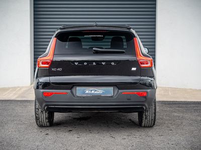 2021 Volvo XC40