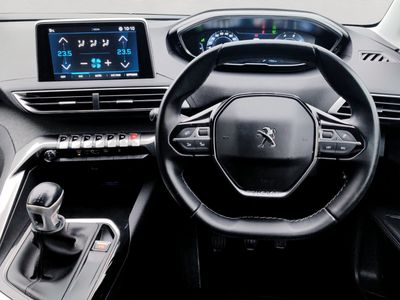 2019 Peugeot 5008