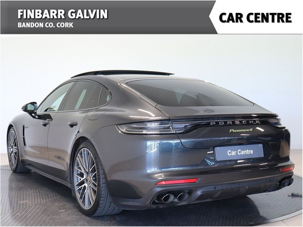 2023 Porsche Panamera