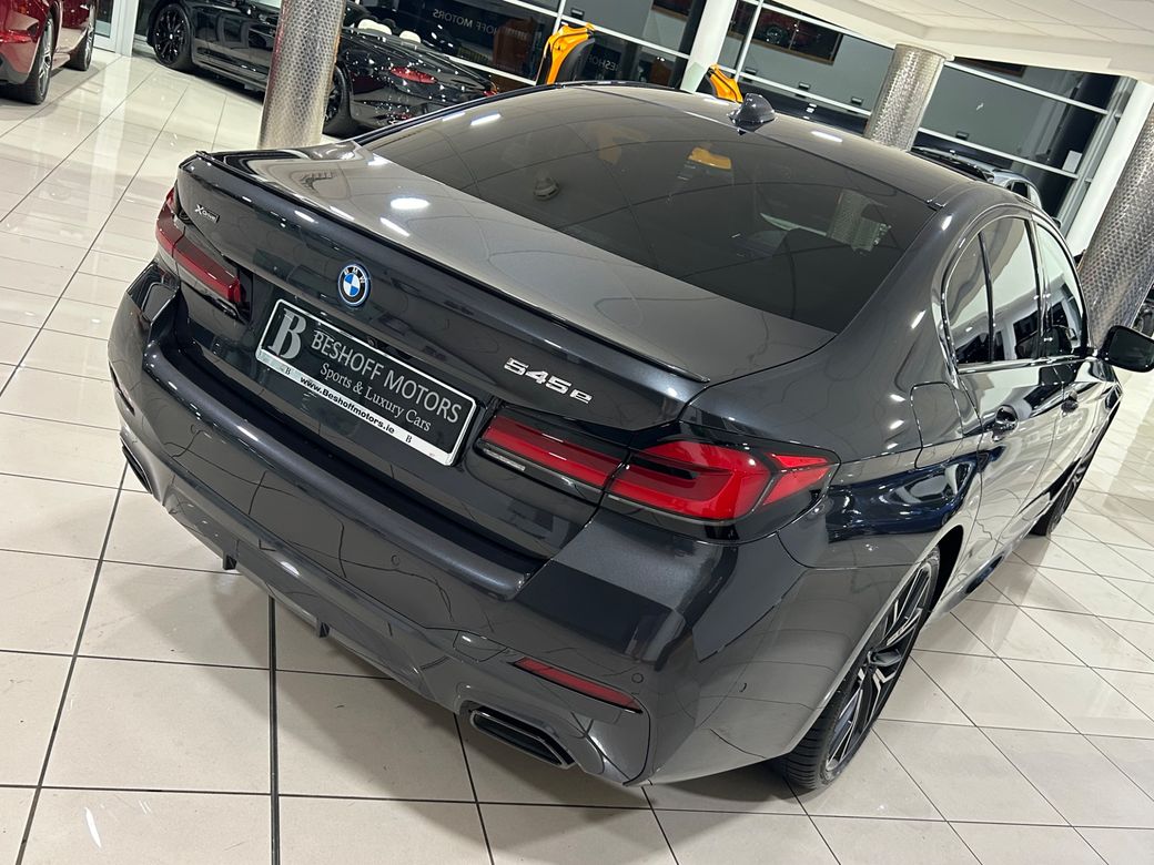 2021 BMW 5 Series