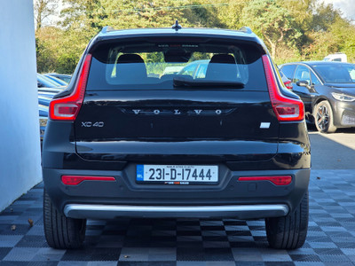 2023 Volvo XC40