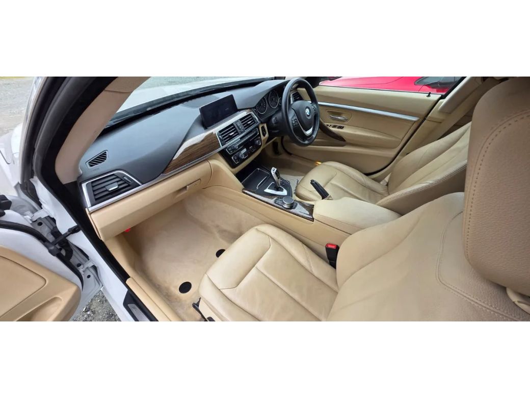 2017 BMW 320