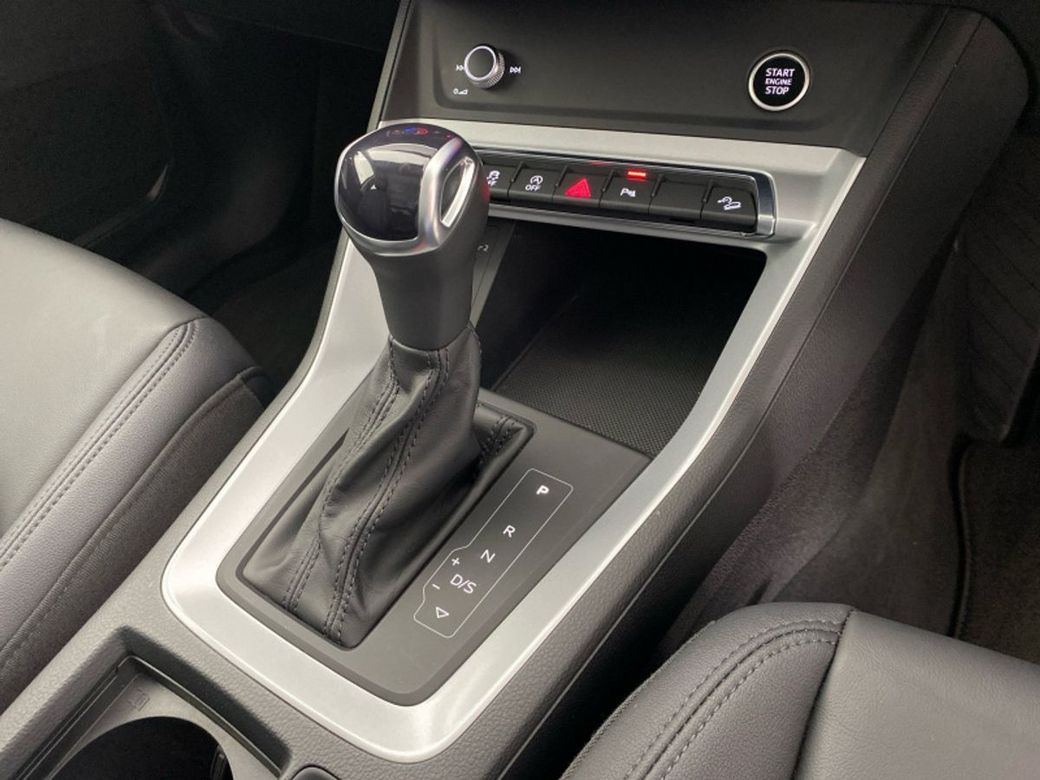 2022 Audi Q3