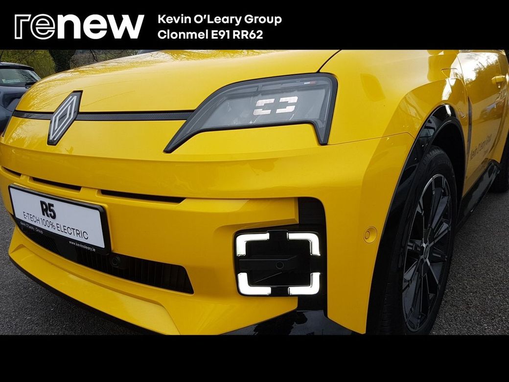 2025 Renault 5