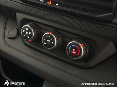 2026 Nissan Primastar