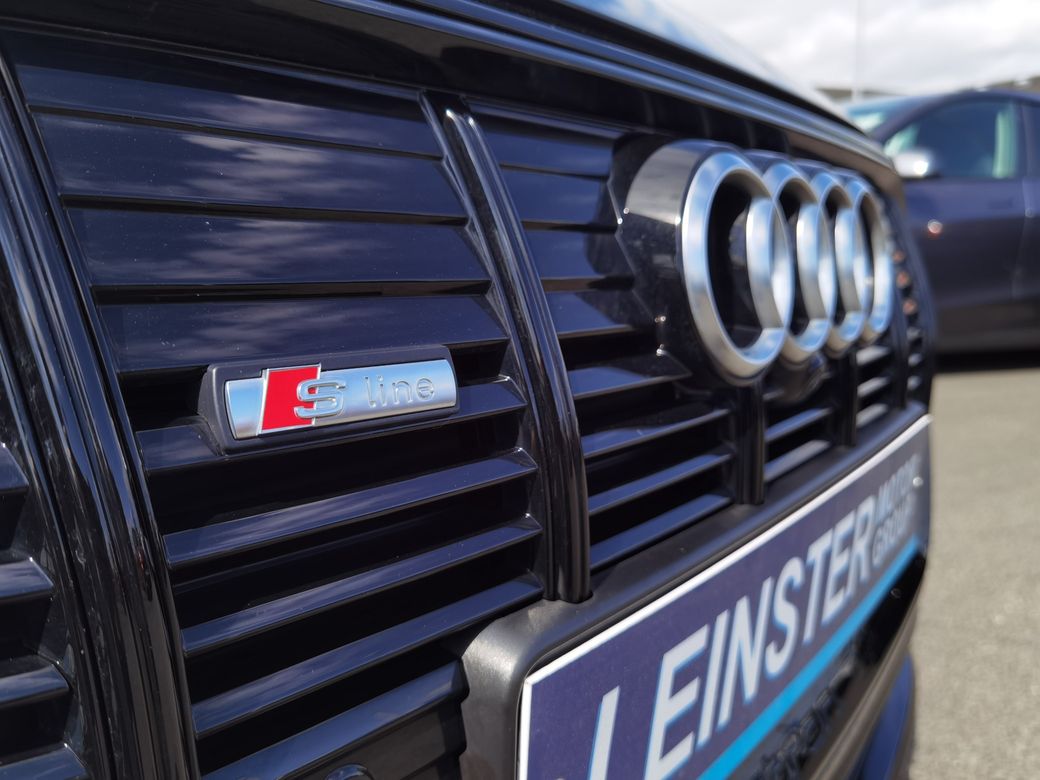2022 Audi e-tron