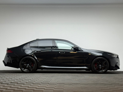 2026 BMW M5