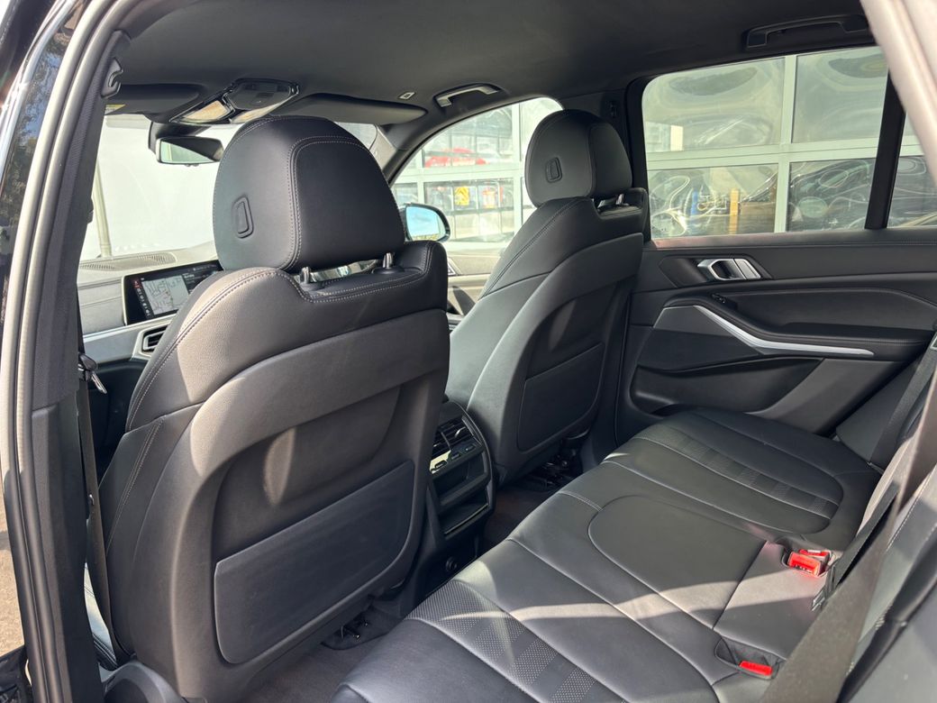 2021 BMW X5