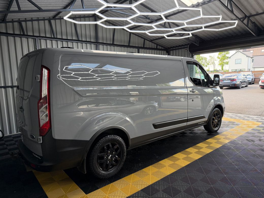 2023 Ford Transit Custom