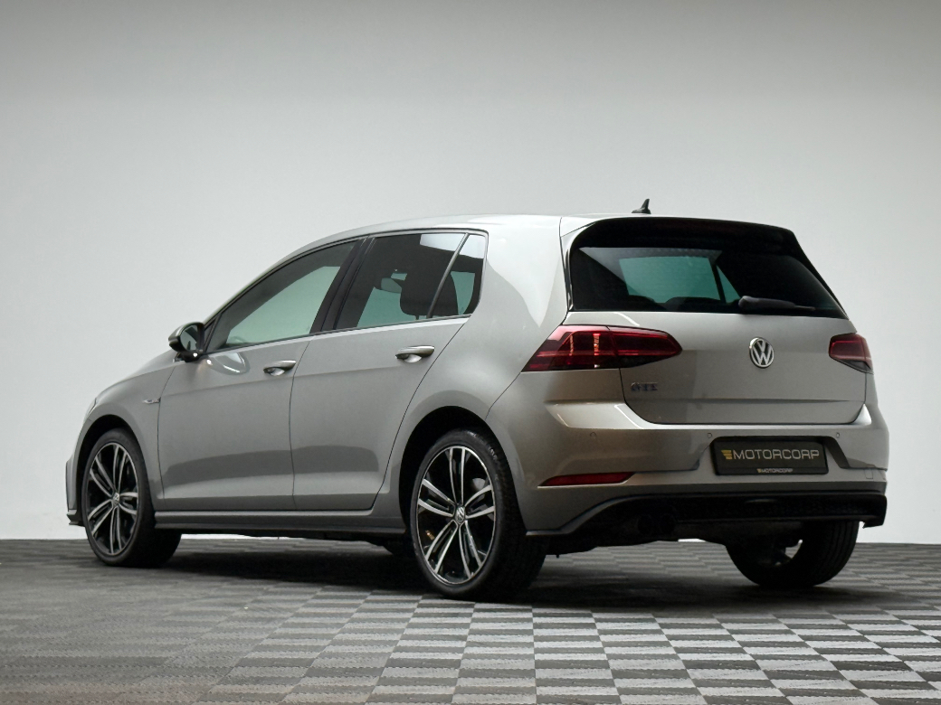 2018 Volkswagen Golf