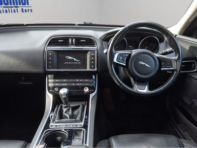 2017 Jaguar XE