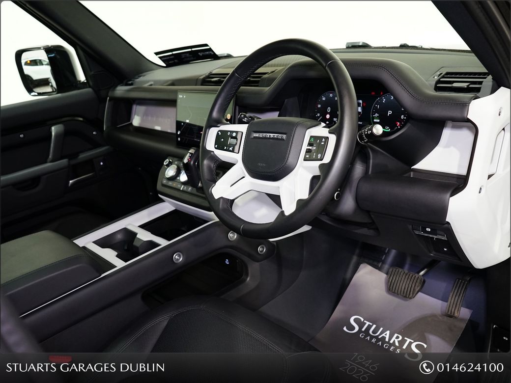 2025 Land Rover Defender