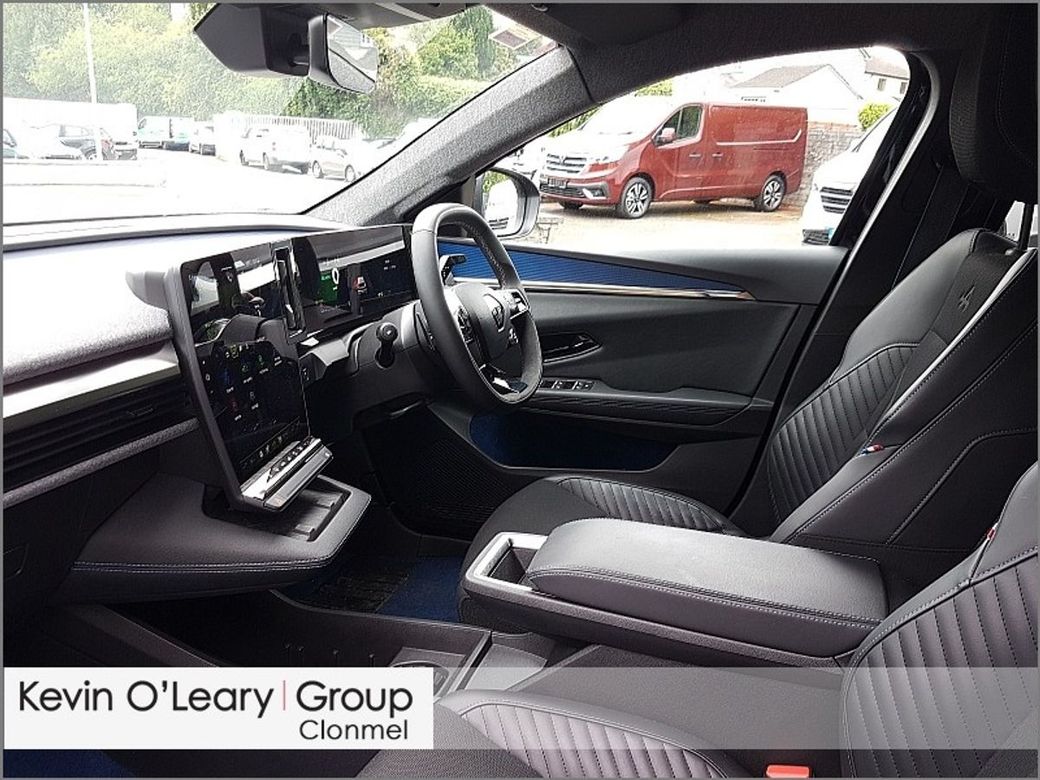 2025 Renault Scenic