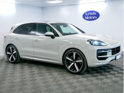 2024 Porsche Cayenne