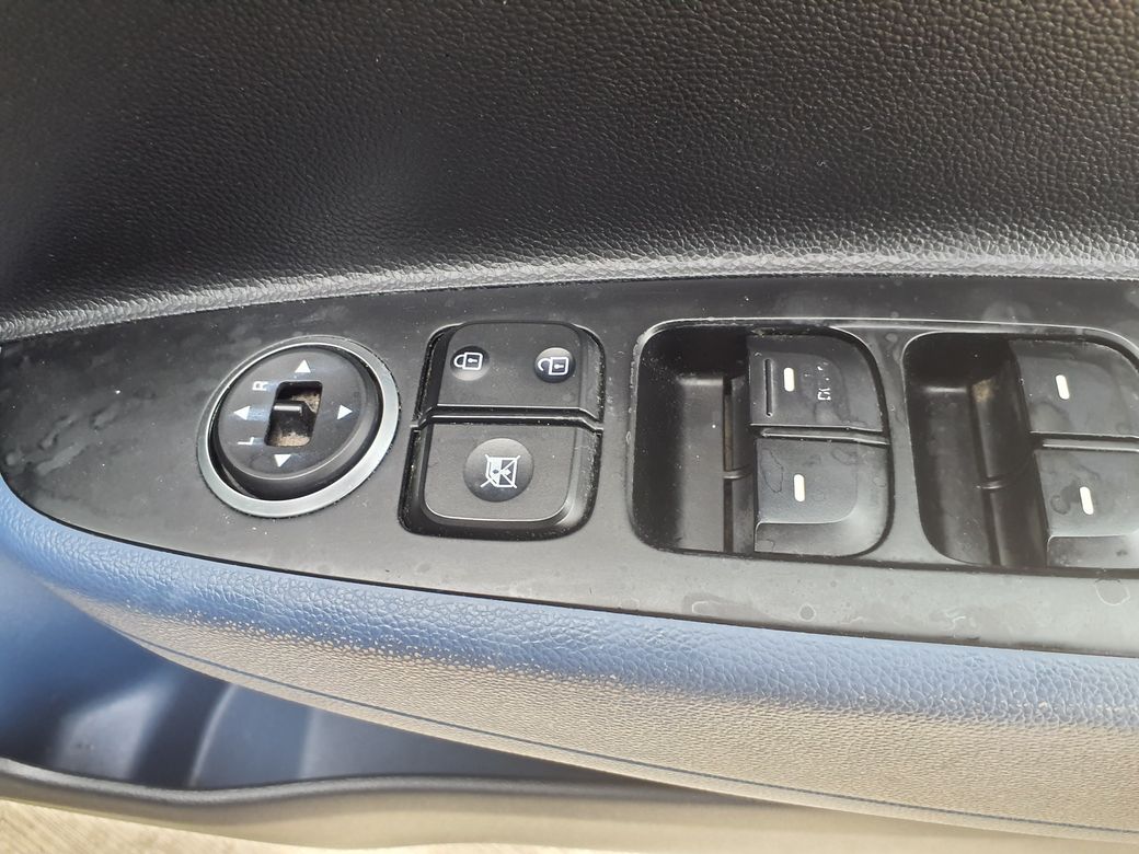 2015 Hyundai i10