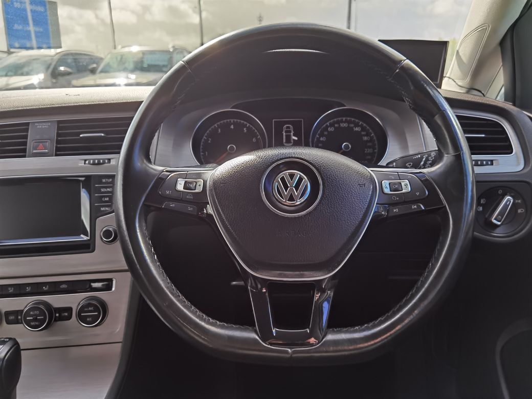 2016 Volkswagen Golf
