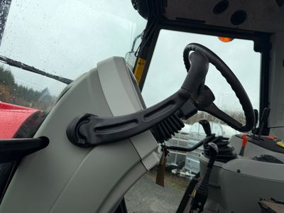 2005 Massey Ferguson 5455