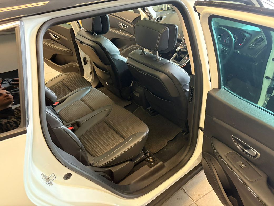 2019 Renault Grand Scenic