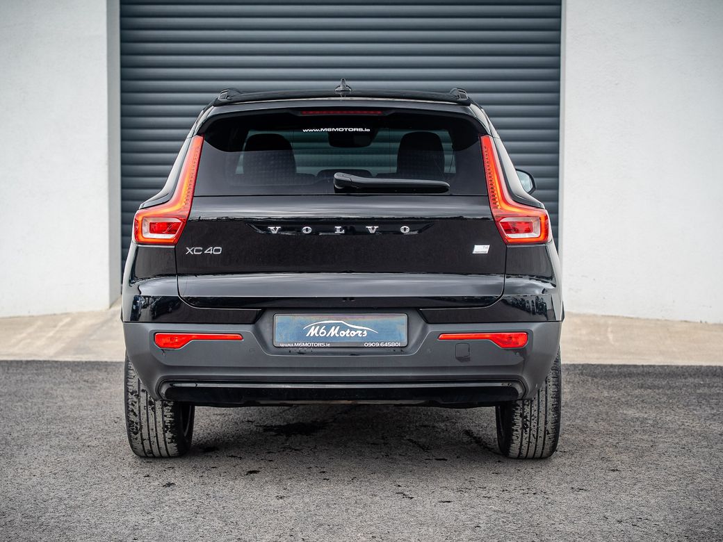 2021 Volvo XC40