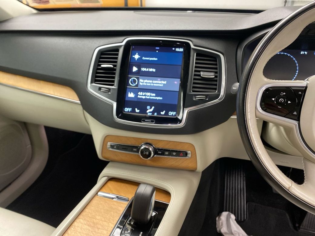 2022 Volvo XC90