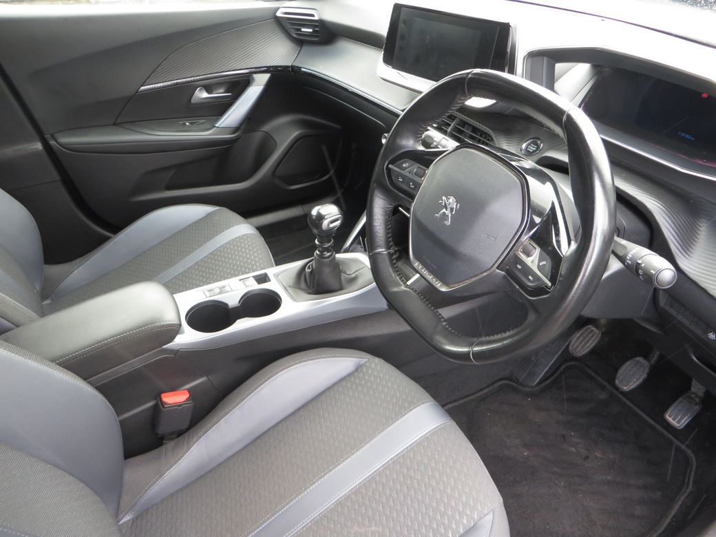 2021 Peugeot 2008