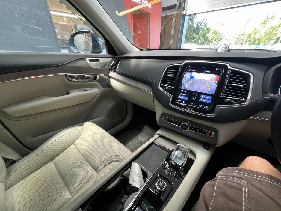 2022 Volvo XC90