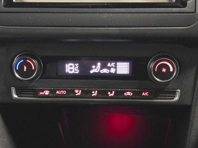 2017 Volkswagen Polo