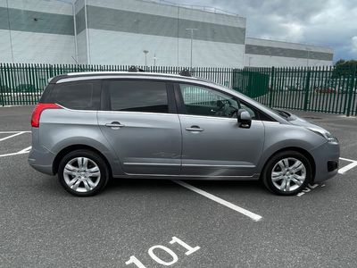 2017 Peugeot 5008