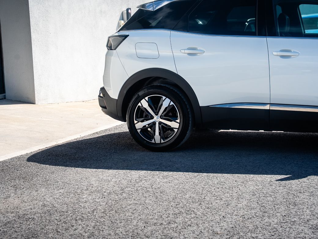 2024 Peugeot 3008