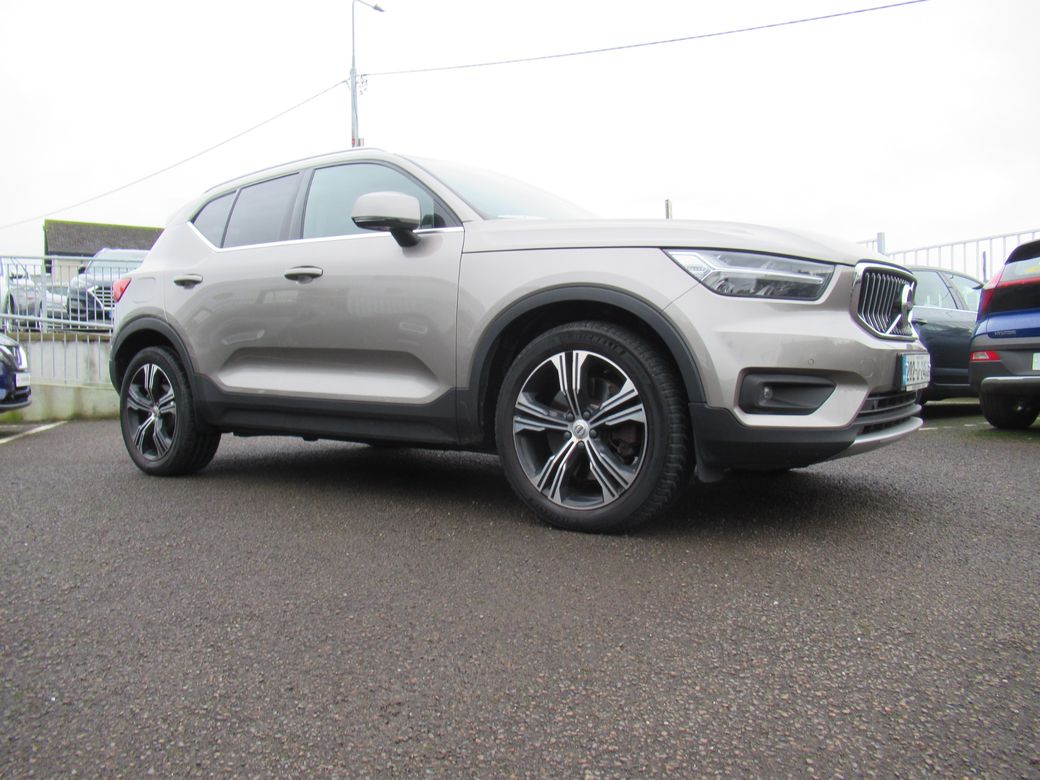 2020 Volvo XC40