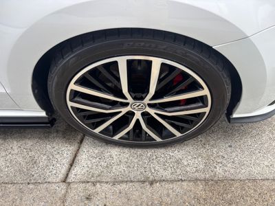 2015 Volkswagen Polo