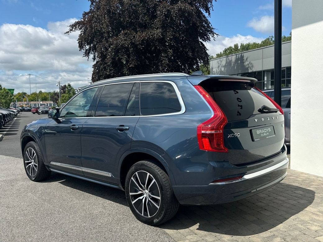 2023 Volvo XC90