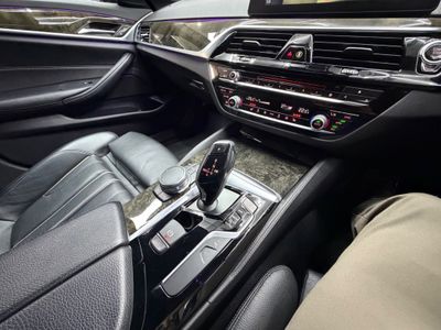 2017 BMW 5 Series