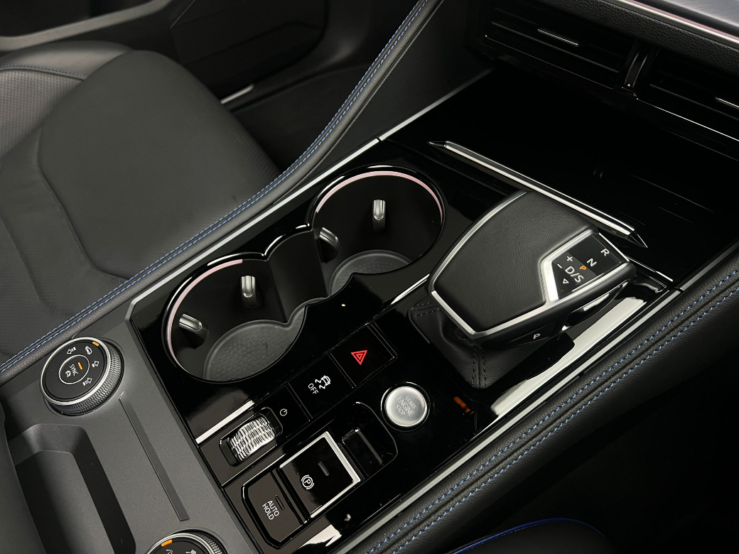 2025 Volkswagen Touareg